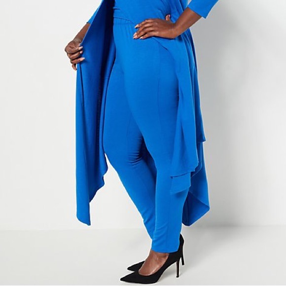 Attitudes by Renee Regular Split Front Tunic BLACK MT - Picture 4 of 9